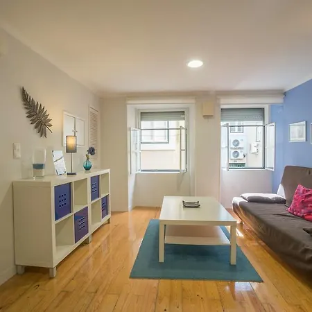 Apartment Colourful Mouraria *