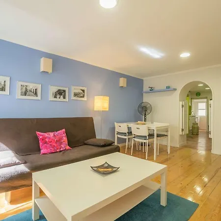 Apartment Colourful Mouraria Lisbon